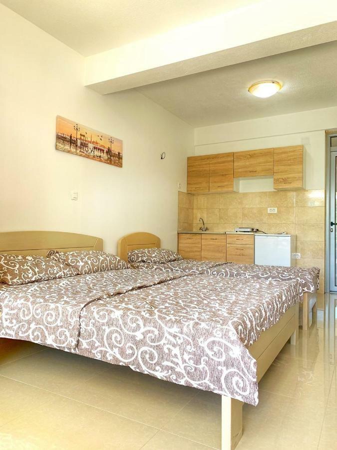 Apartment Kalina Bar Luaran gambar