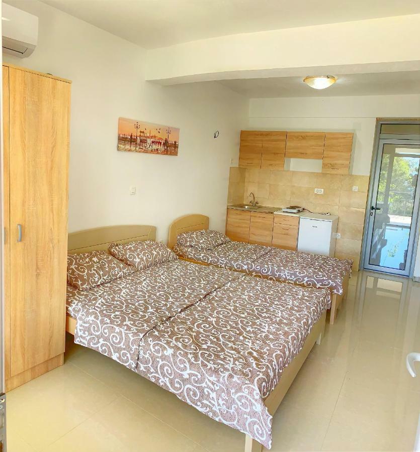Apartment Kalina Bar Luaran gambar